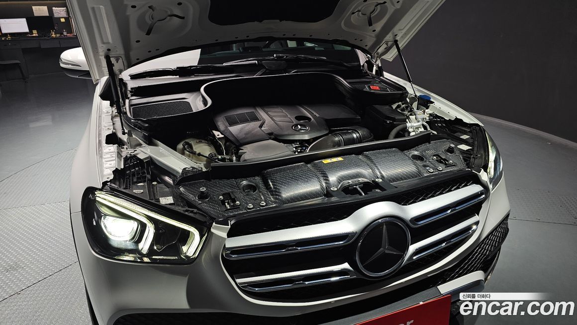 Mercedes-Benz GLE-Class 2021