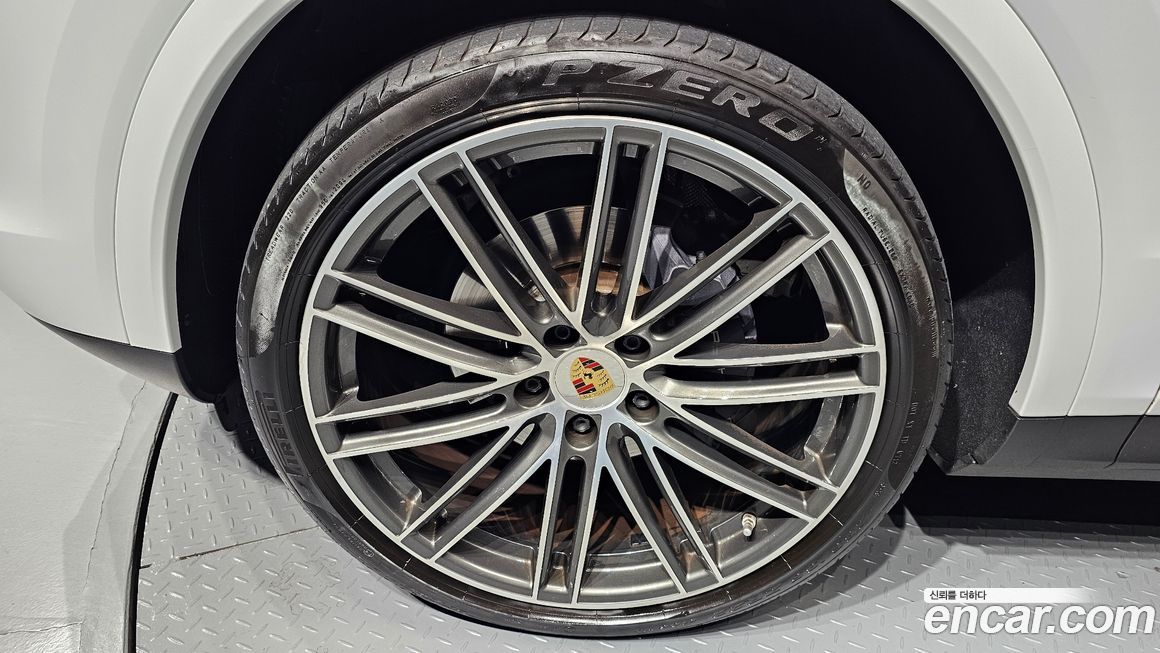 Porsche Cayenne 2020