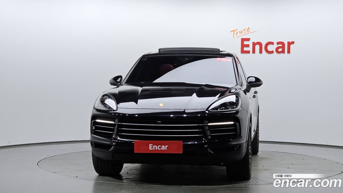 Porsche Cayenne 2021