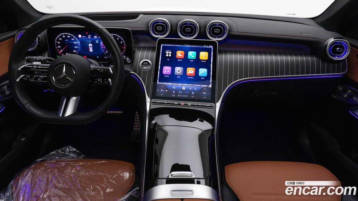 Mercedes-Benz GLC-Class 2025