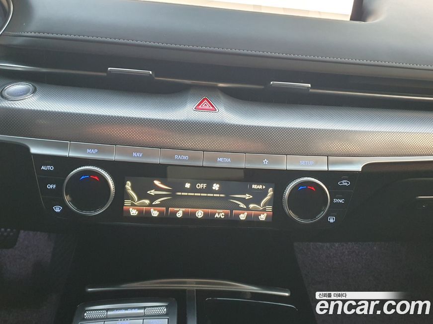 Genesis G80 2021