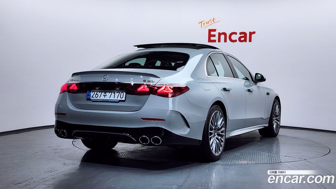 Mercedes-Benz E-Class 2025