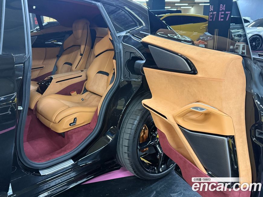 Ferrari Purosangue 2026