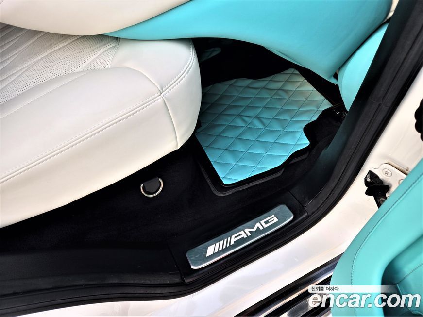 Mercedes-Benz G-Class 2020