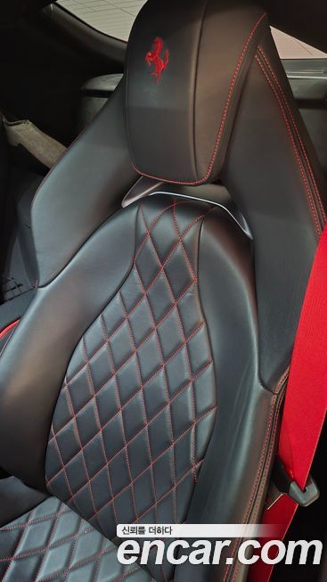 Ferrari 812 2019
