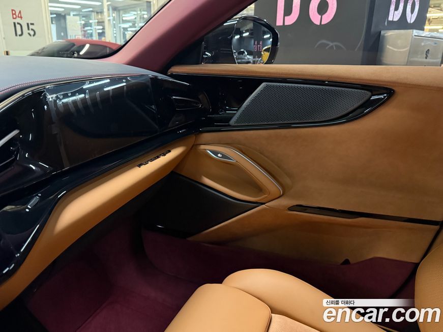 Ferrari Purosangue 2026