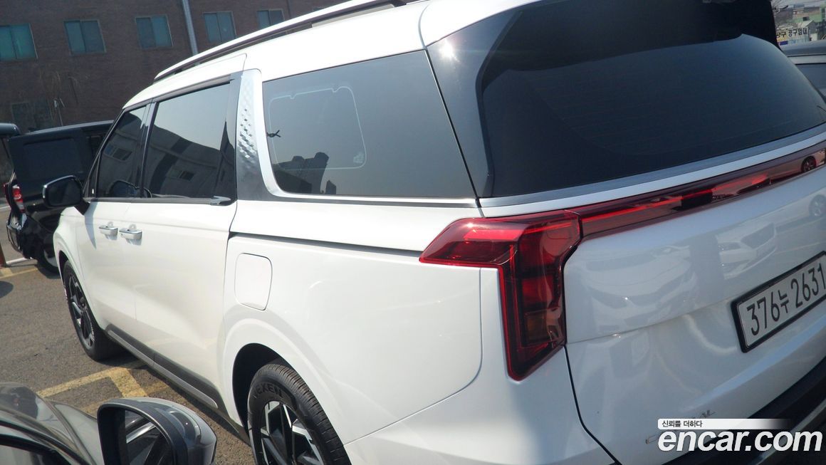 Kia Canival 2025