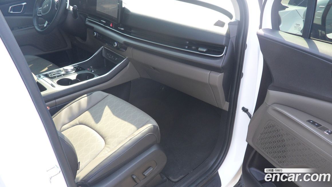 Kia Canival 2025