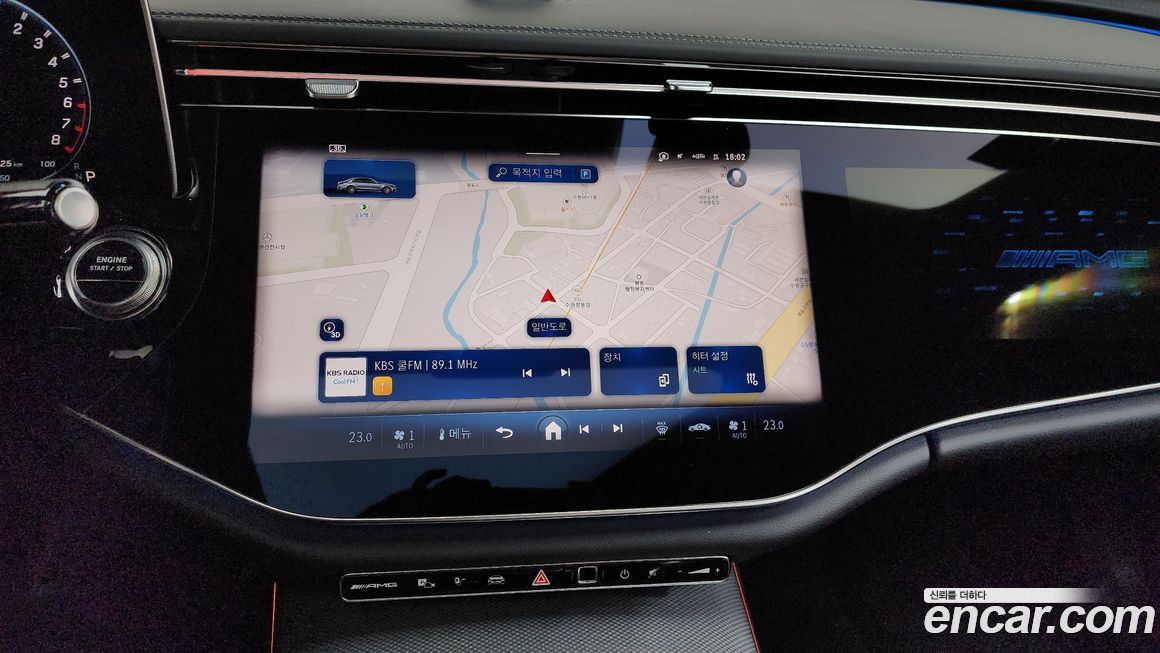 Mercedes-Benz E-Class 2025