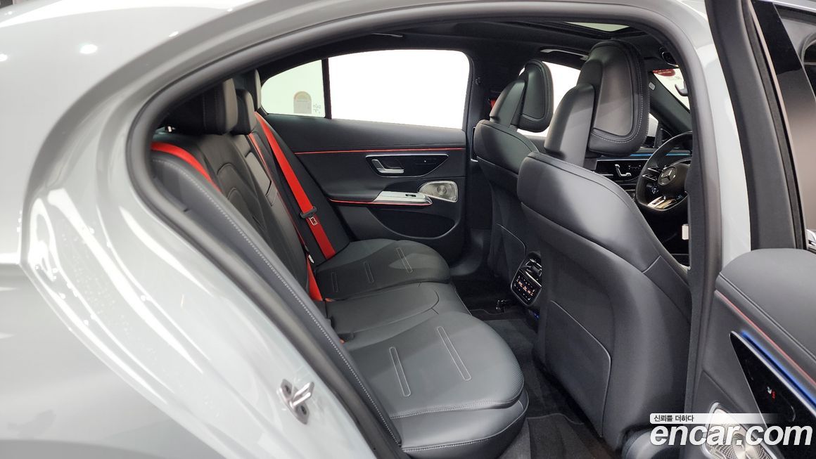 Mercedes-Benz E-Class 2025