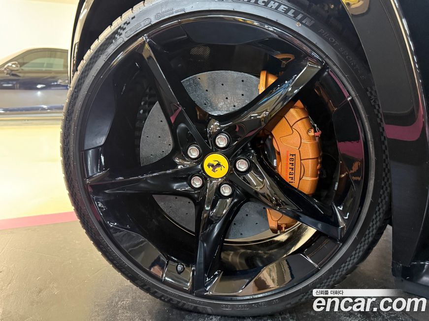 Ferrari Purosangue 2026