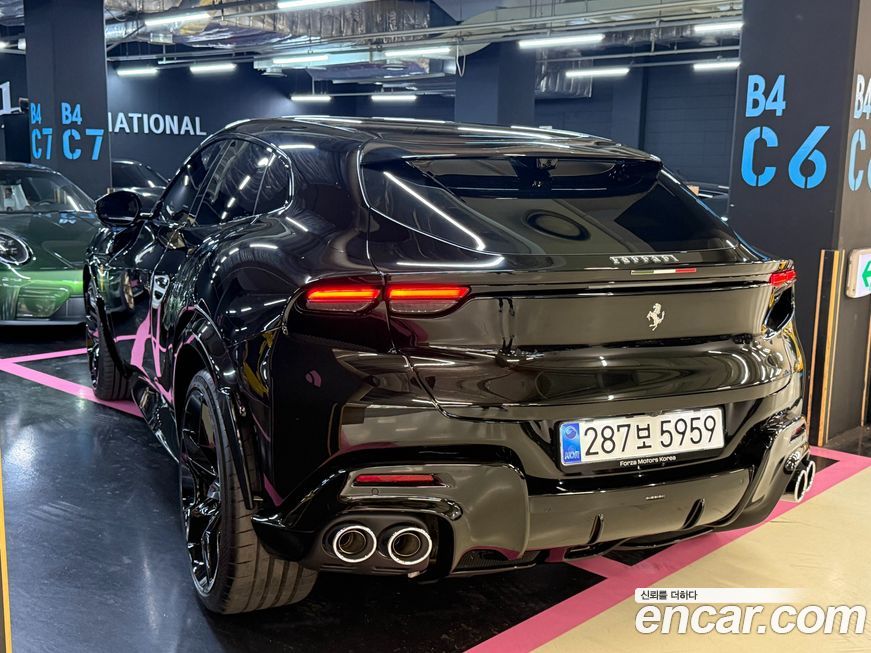 Ferrari Purosangue 2026