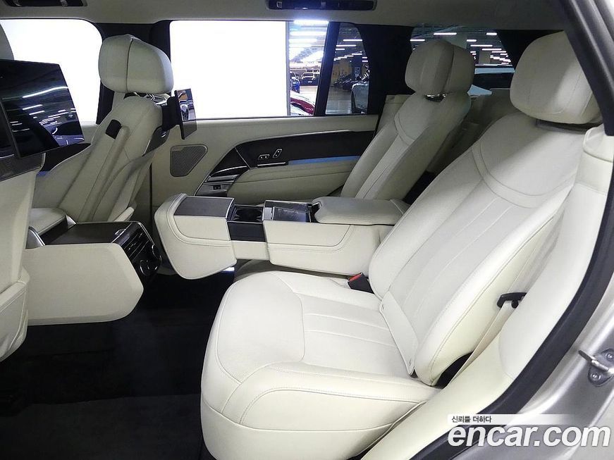 Land Rover Range Rover 2023