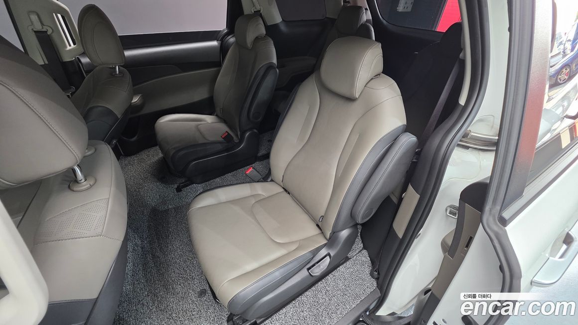 Kia Canival 2024