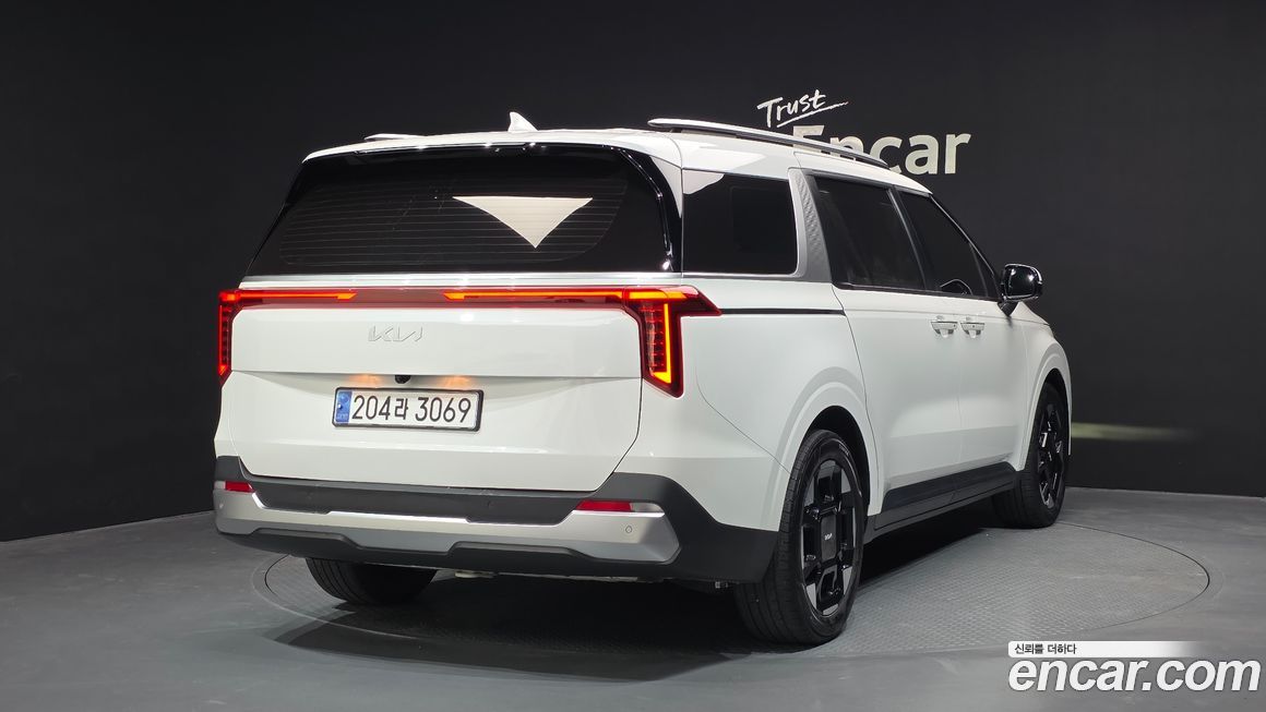 Kia Canival 2024