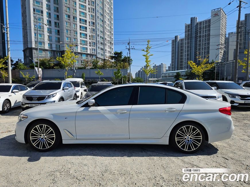 BMW 5-Series 2019