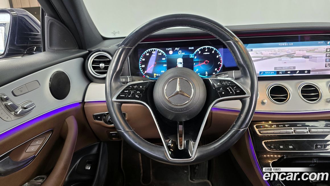 Mercedes-Benz E-Class 2021