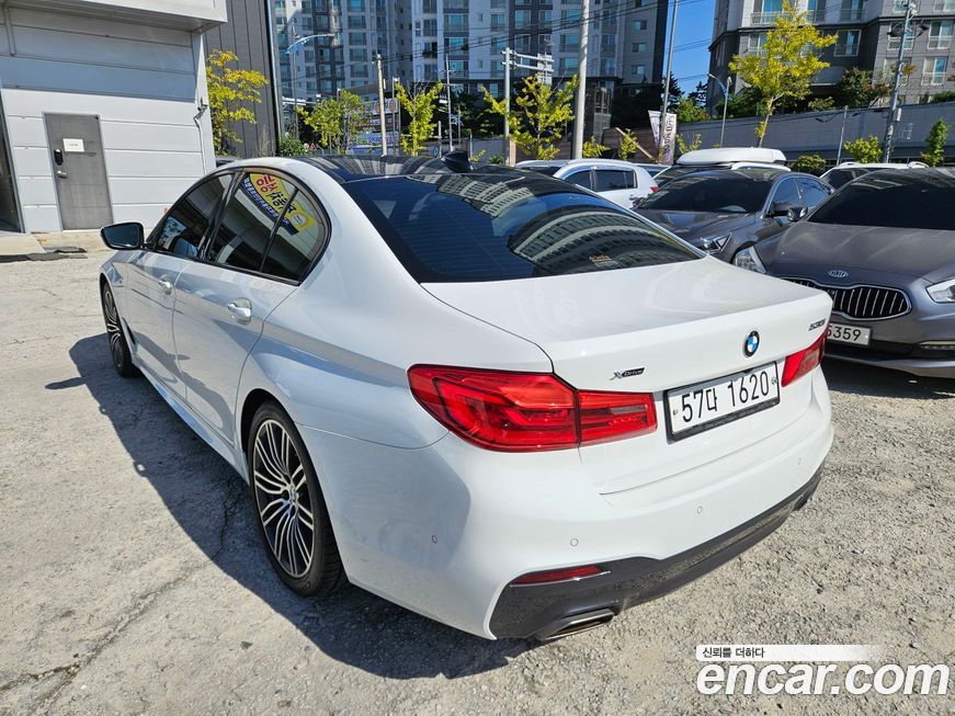 BMW 5-Series 2019