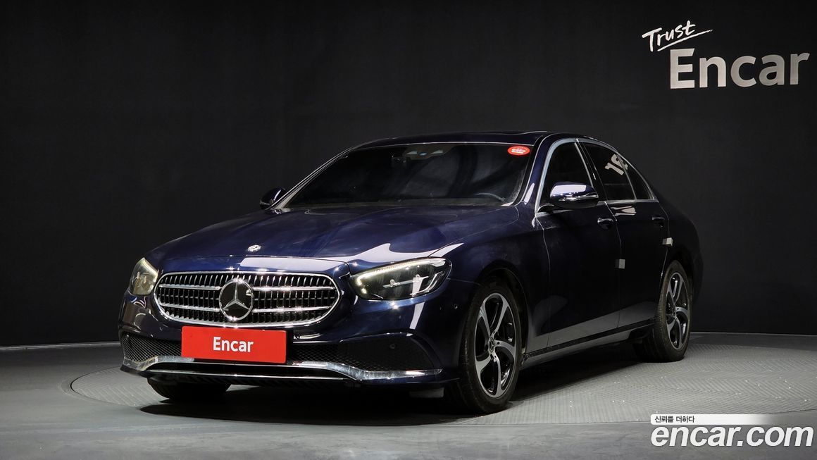 Mercedes-Benz E-Class 2021