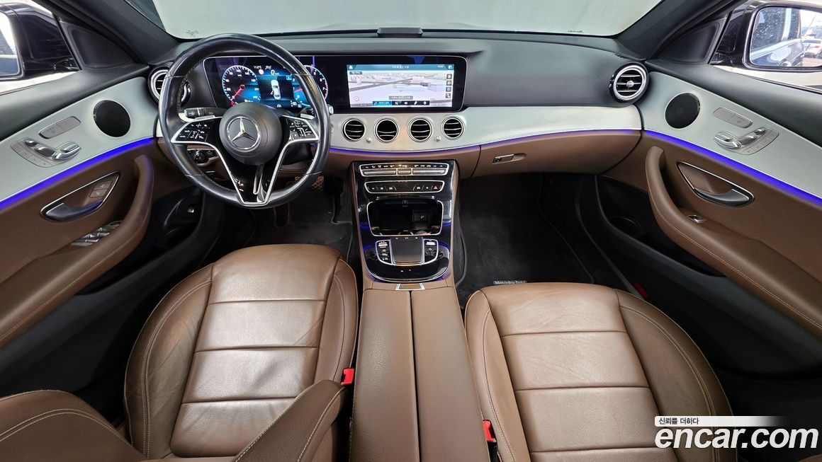 Mercedes-Benz E-Class 2021