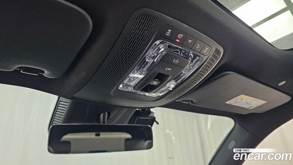 Mercedes-Benz GLB-Class 2021