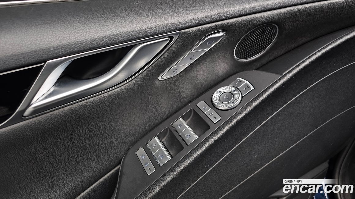 Genesis G80 2021