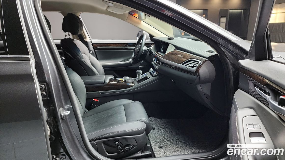 Genesis G90 2019
