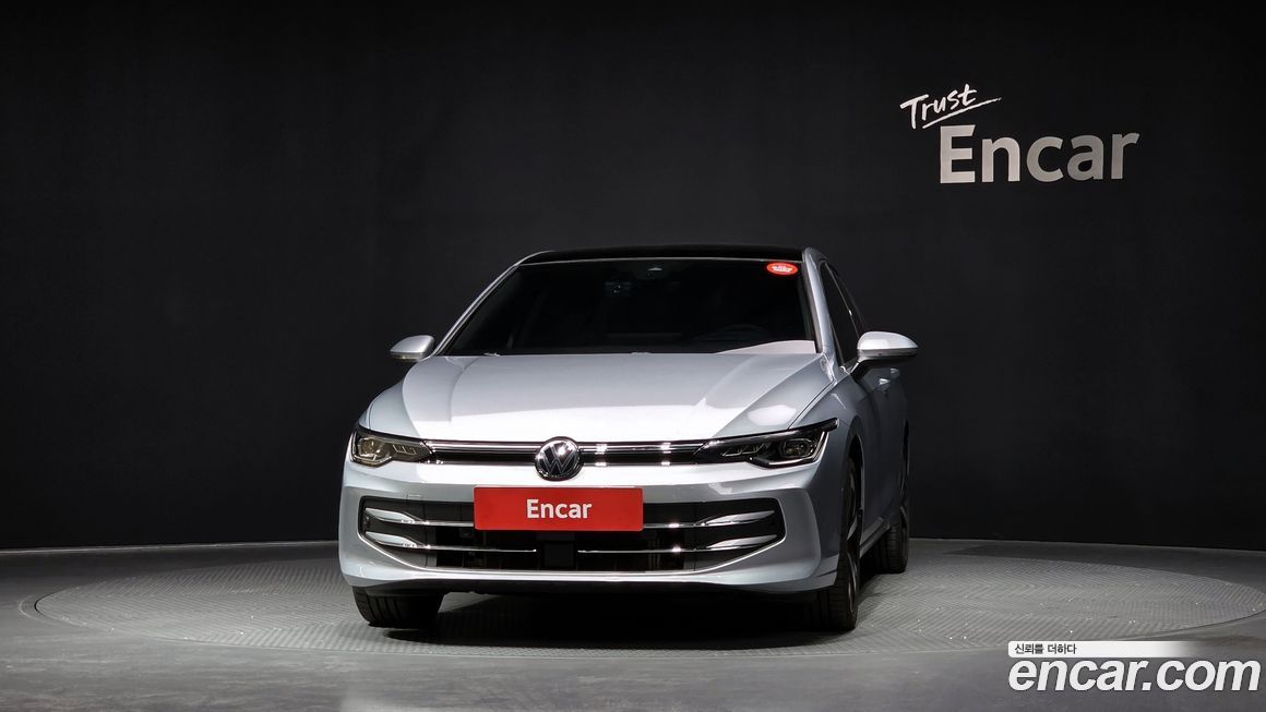 Volkswagen Golf 2025