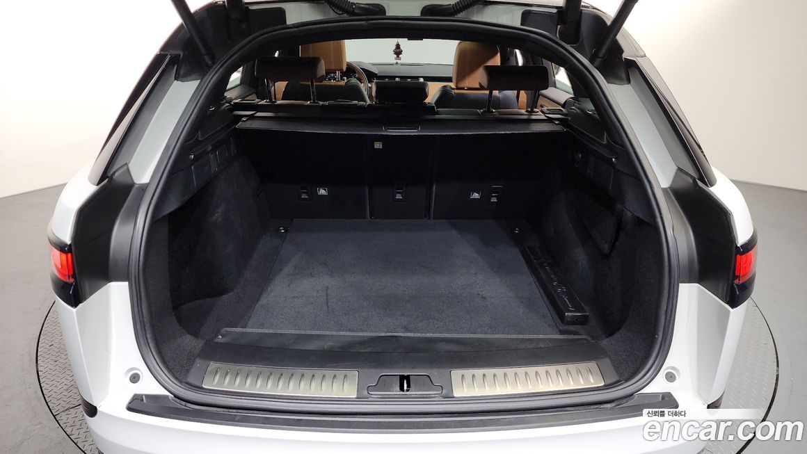 Land Rover Range Rover Velar 2018