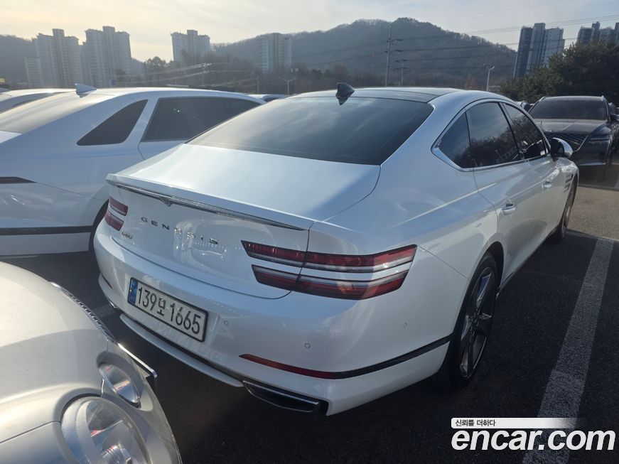 Genesis G80 2021
