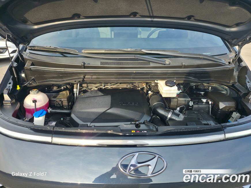 Hyundai Staria 2022