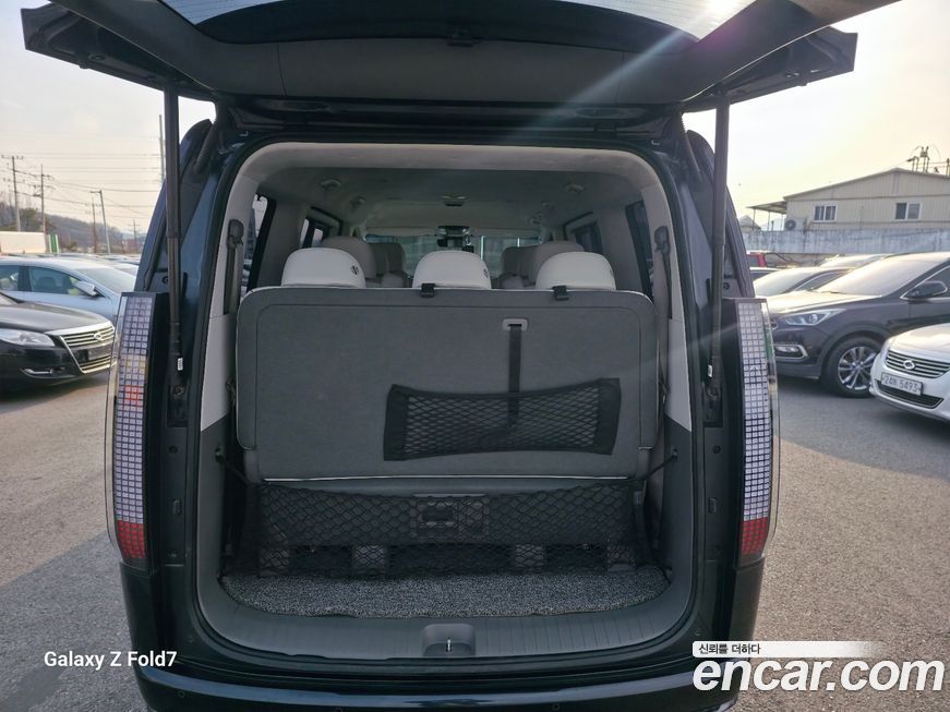 Hyundai Staria 2022
