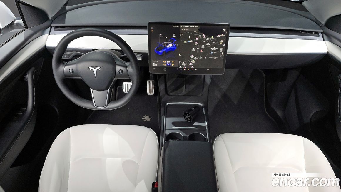 Tesla Model Y 2023