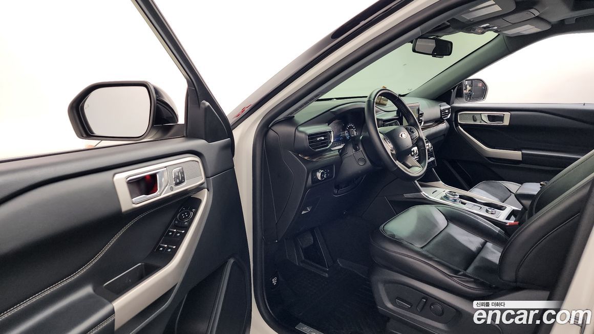 Ford Explorer 2023