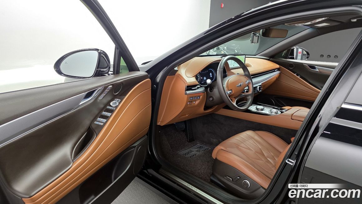 Genesis G80 2023