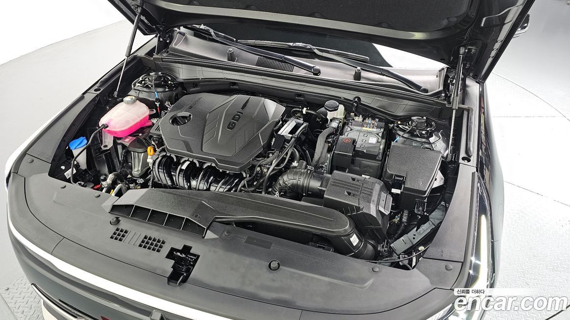 Kia K8 2025