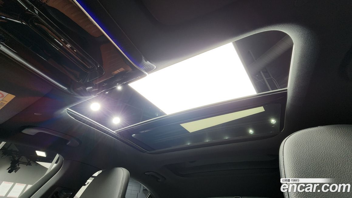 Mercedes-Benz C-Class 2022
