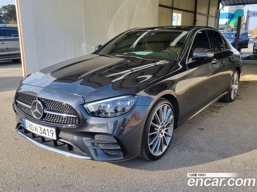 Mercedes-Benz E-Class 2021
