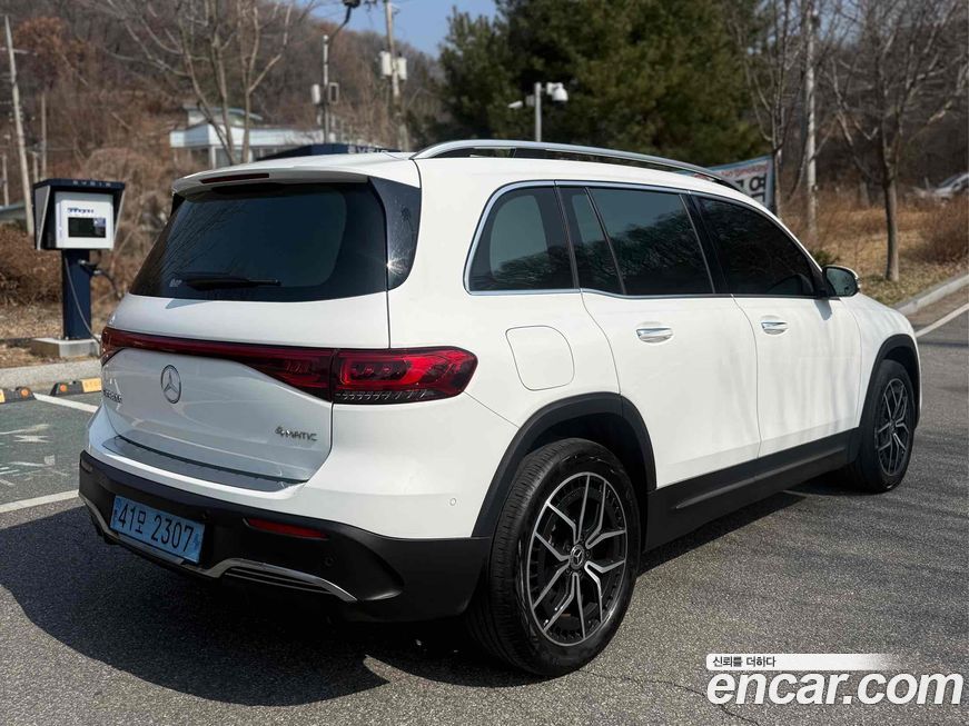 Mercedes-Benz EQB 2023