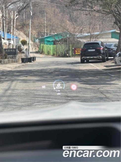 Mercedes-Benz EQB 2023