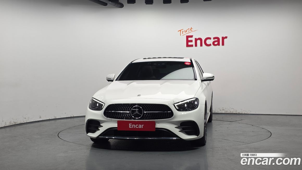Mercedes-Benz E-Class 2023