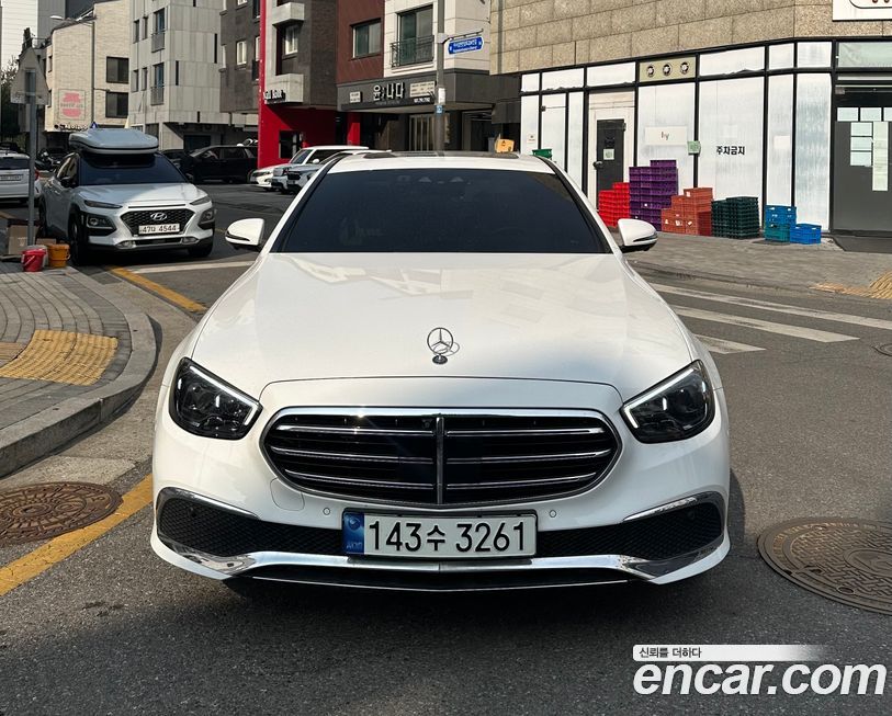 Mercedes-Benz E-Class 2023