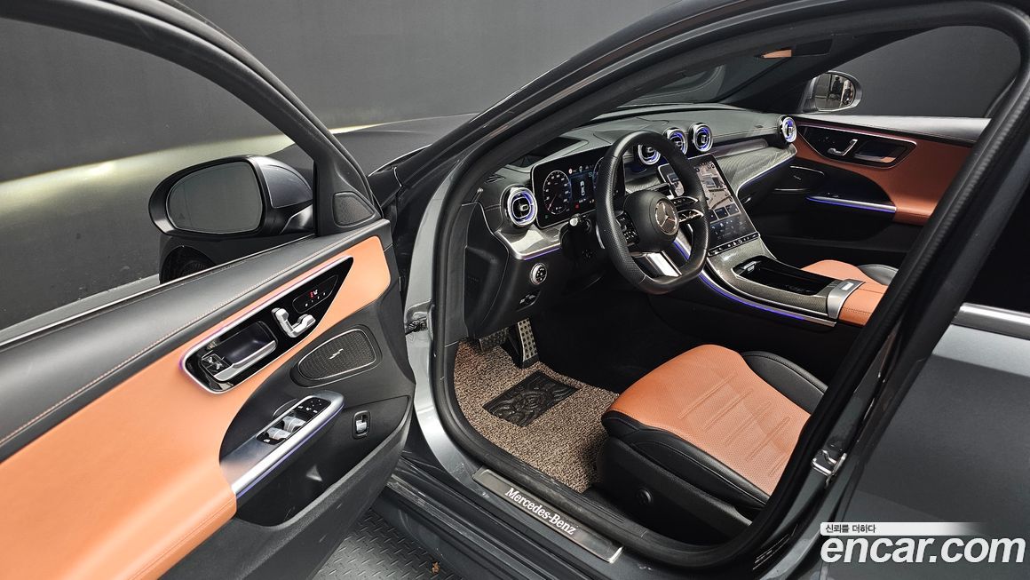 Mercedes-Benz C-Class 2023