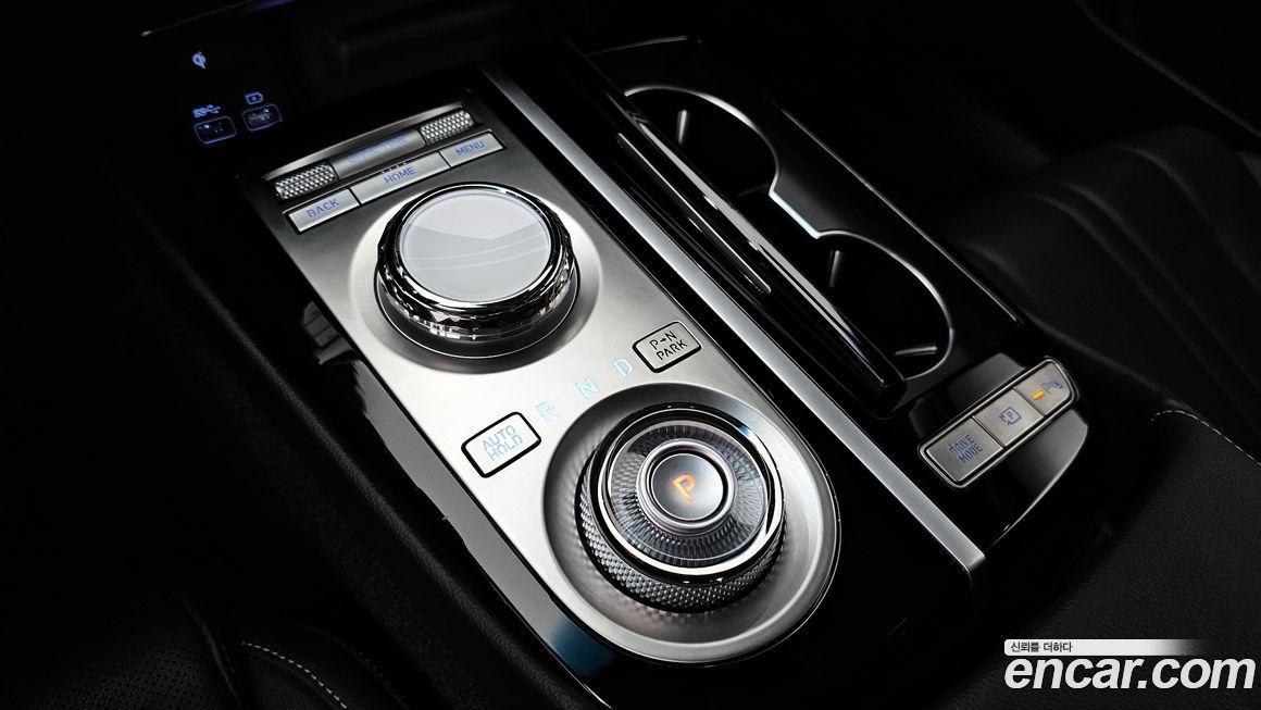 Genesis G80 2023