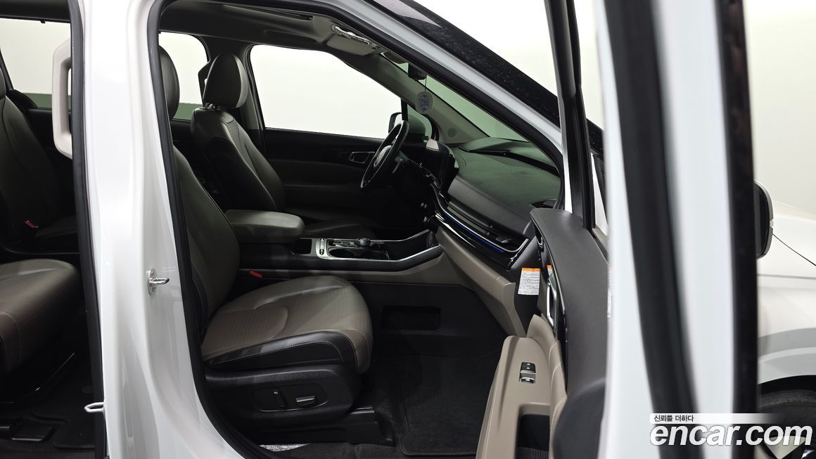 Kia Canival 2024