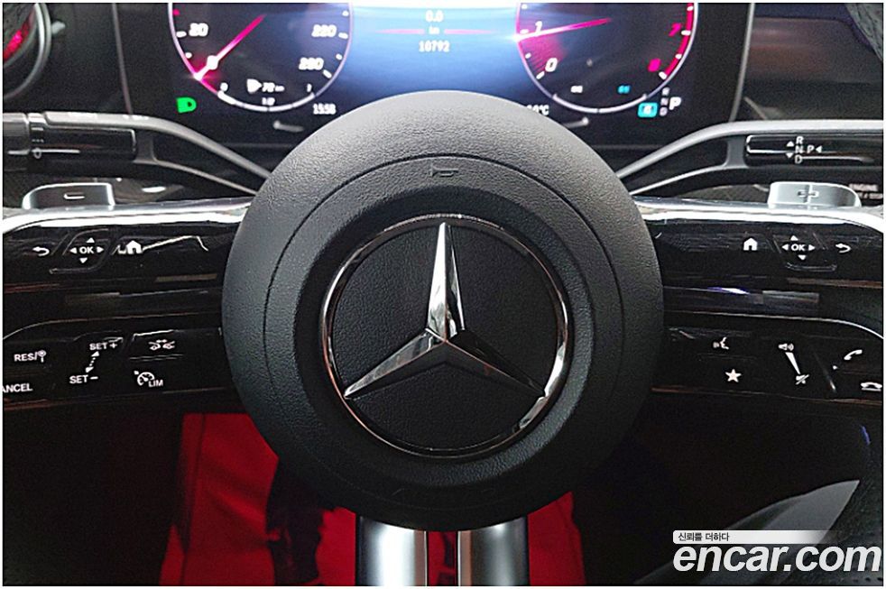 Mercedes-Benz C-Class 2023