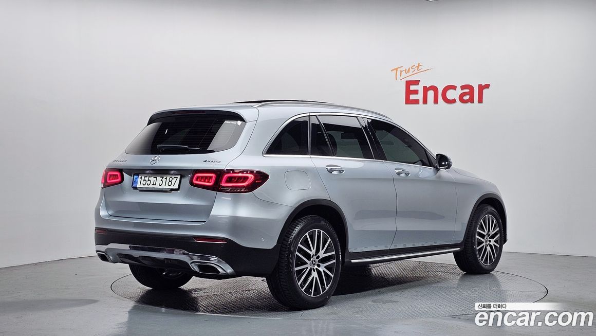 Mercedes-Benz GLC-Class 2022