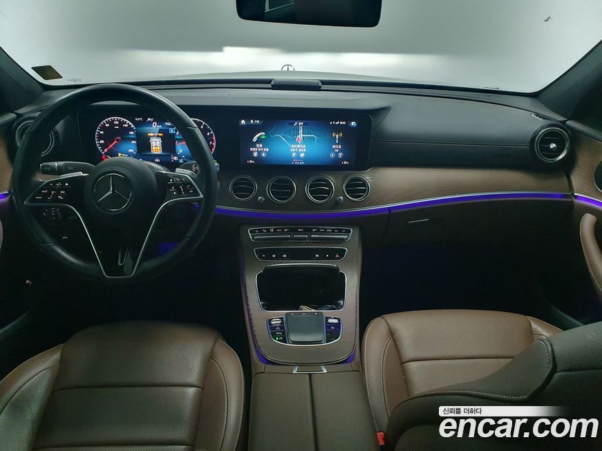 Mercedes-Benz E-Class 2023