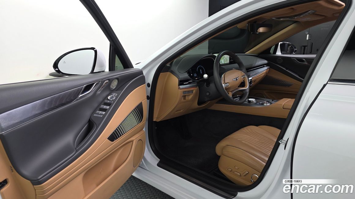 Genesis G80 2023