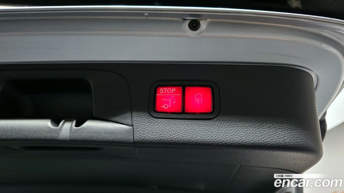 Mercedes-Benz GLC-Class 2022